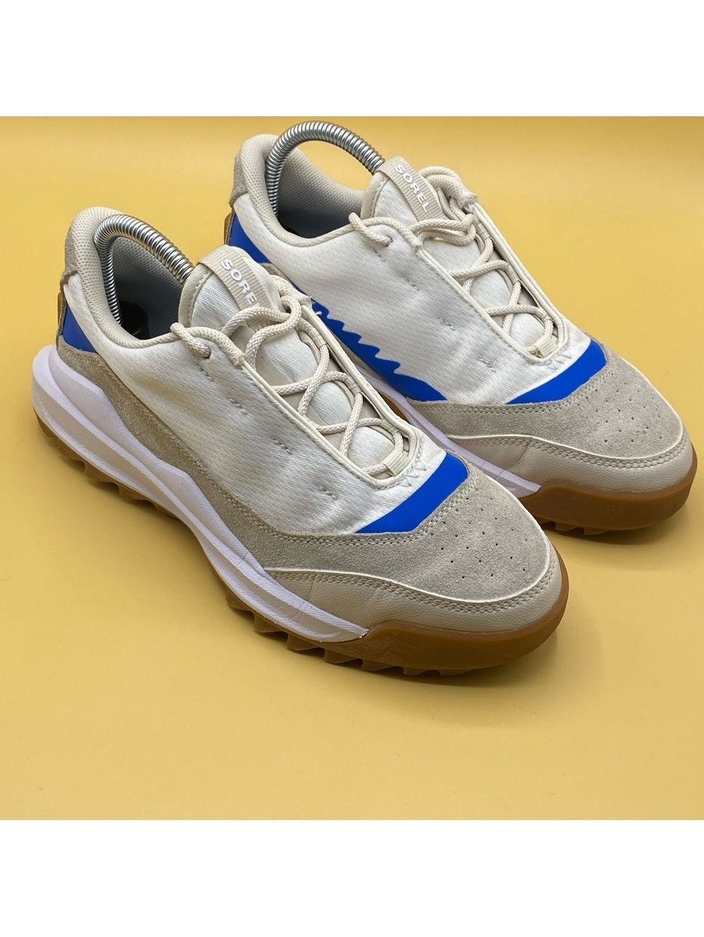 Sorel Tan and Blue Sneakers with Modern Design